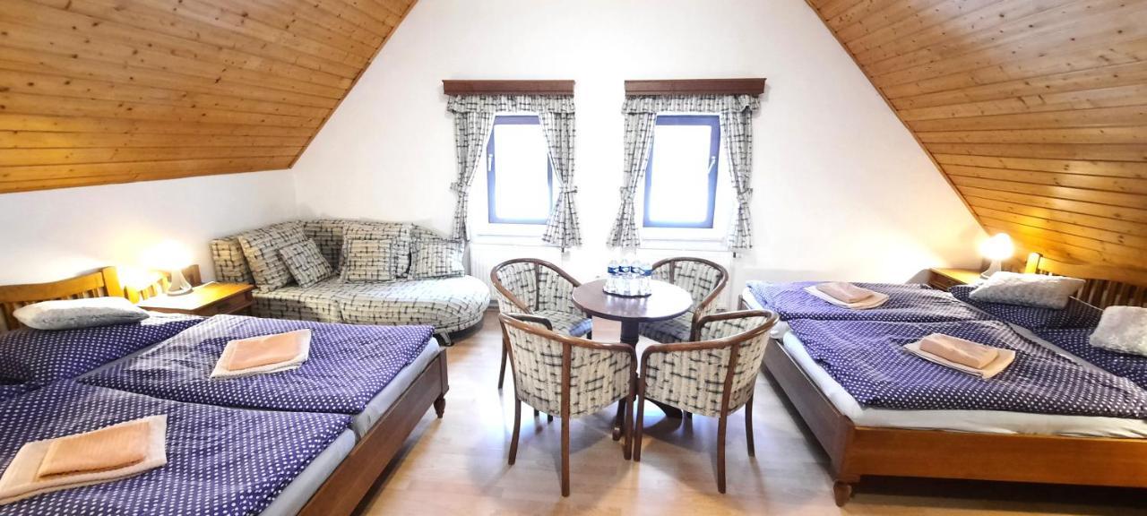 Hotel Perla Jizery Josefuv Dul Exterior photo