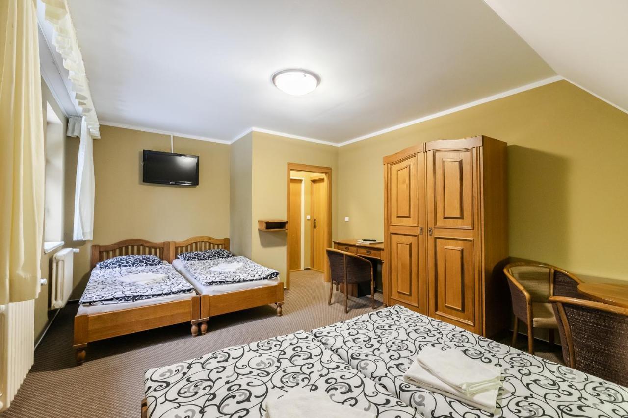 Hotel Perla Jizery Josefuv Dul Exterior photo