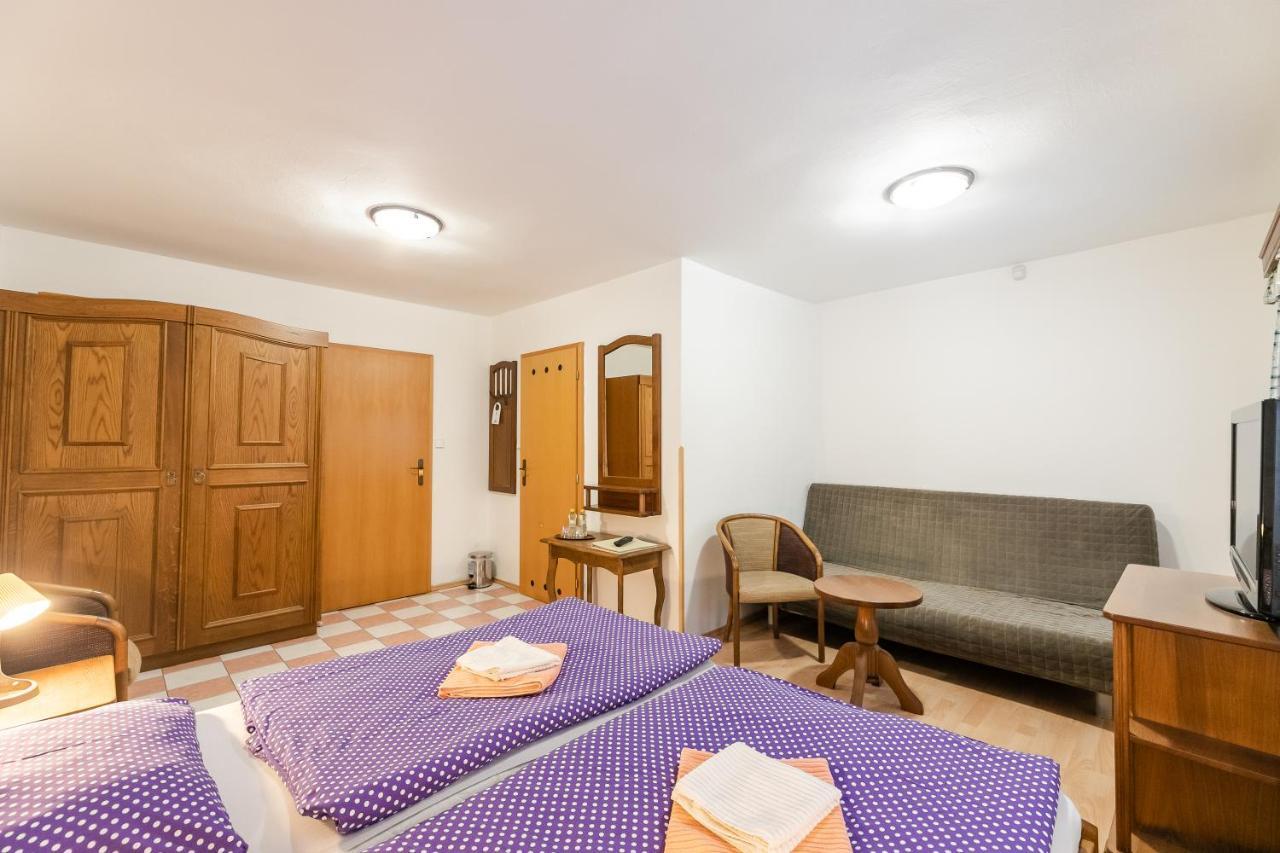 Hotel Perla Jizery Josefuv Dul Exterior photo