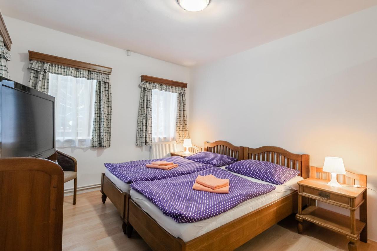 Hotel Perla Jizery Josefuv Dul Exterior photo